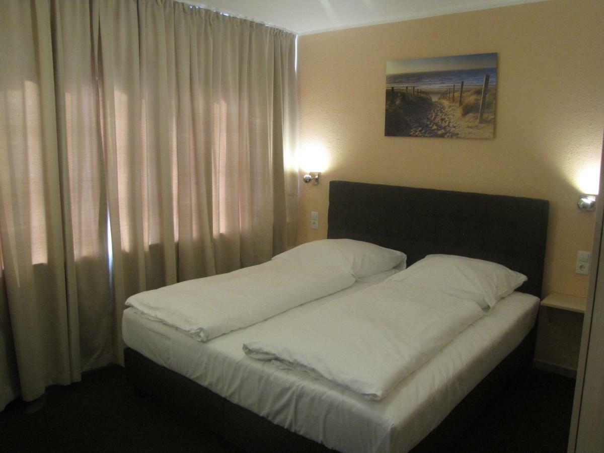 Milano Hotel Hamburg Exterior foto